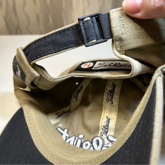 Titleist X Disney Mickey Mouse Dad Hat Strap Back Men's Khaki Golf Embroidered - Picture 11 of 13